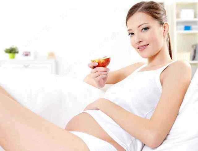 备孕中的女性，多吃这5种食物，补充雌激素，促进排卵